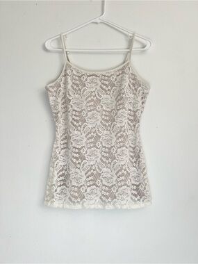 Express Lace Best Loved Cami Built in Bra Tank Y2K Elena Gilbert Downtown L